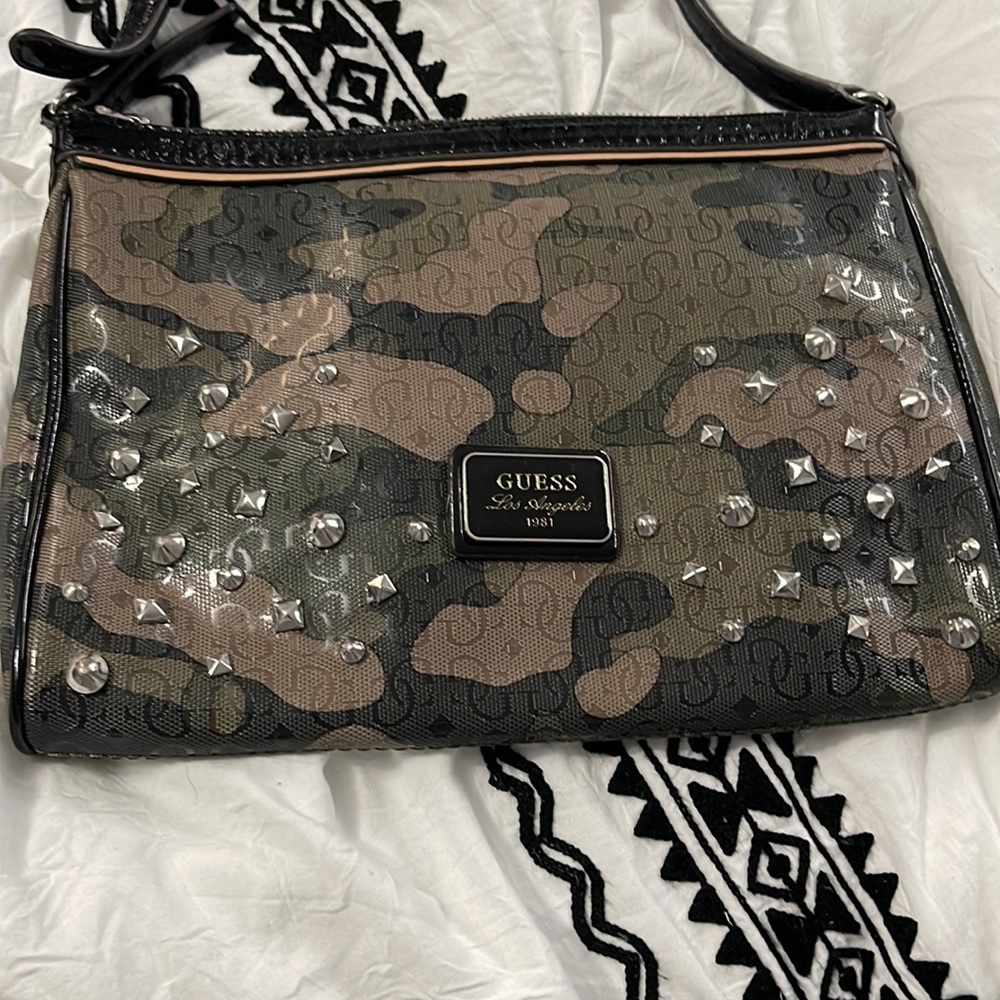 Guess purse